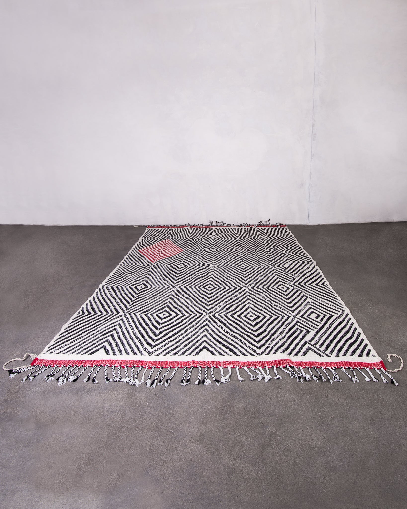 Modern designer handcrafted Berber rug from morocco Kelim with beautiful colors and patterns